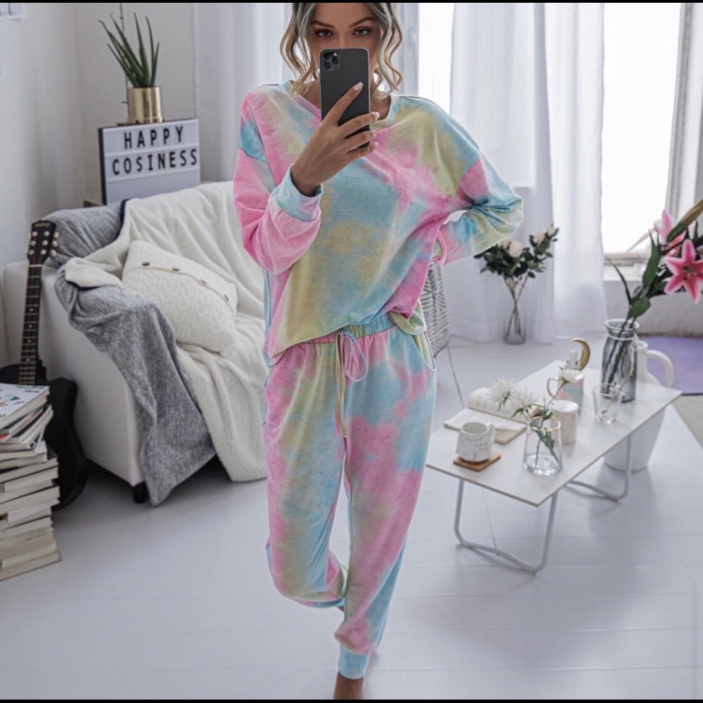 Colorful Cotton Candy Tie Dye Lounge Set - Picture 6 of 6